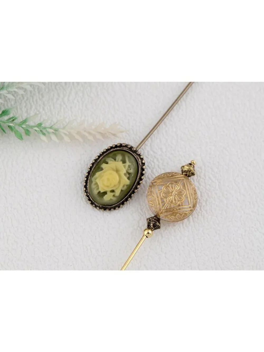 Victorian Floral Filigree Hat Pins Set - Antiqued Gold Long Handle Jewelry